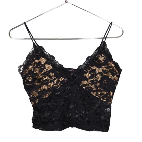 Love Tree Crop Top Lace Top Size Small Black with Nude Lining - Picture 1 of 6